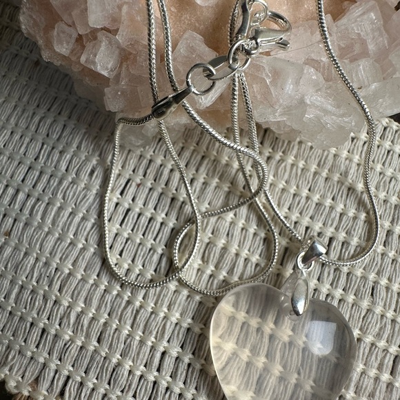 Rose Quartz Heart Pendant Necklace on Silver 925 Bail & Stainless Steel Chain - Picture 8 of 10